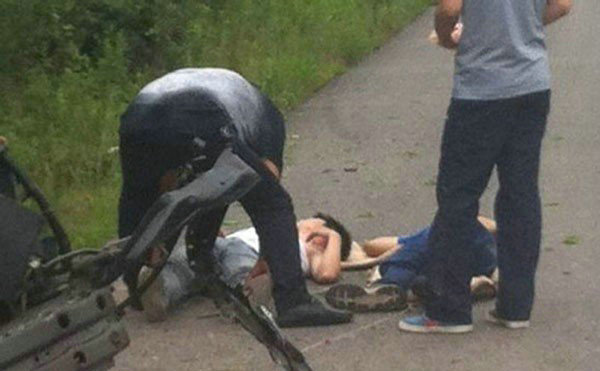 可惜！四川2名初中生参考归途中遇车祸身亡