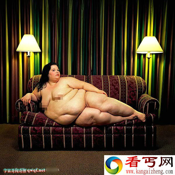 肥胖到没衣服穿 超级肥胖女人全裸写真集
