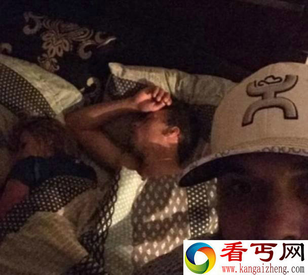 男子捉奸现场淡定自拍 坦言并没有那么糟糕
