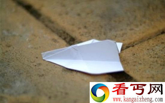 美国受折纸启发 建造折叠的太阳能太空板