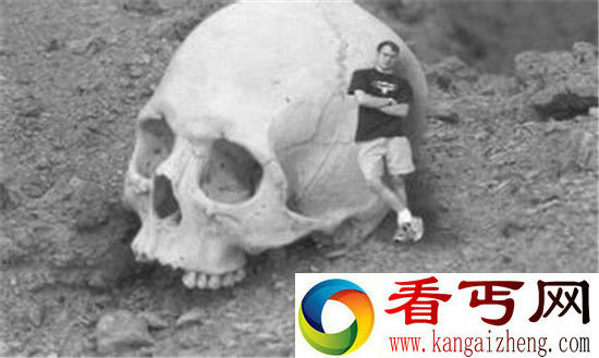 巨人化石人类史前文明 巨人或是外星人
