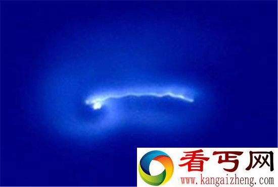 9.8新疆ufo事件始末 数人目睹螺旋状飞碟到底是什么?