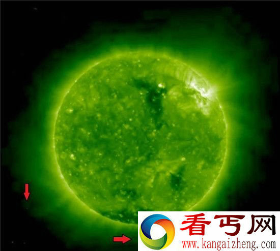 NASA多次拍到巨型ufo穿越太阳 外星人是不是遇到什么事儿跑路了?