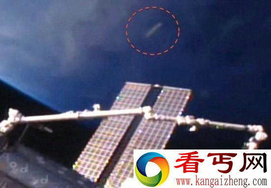 UFO入侵国际空间站 试图靠近木卫二