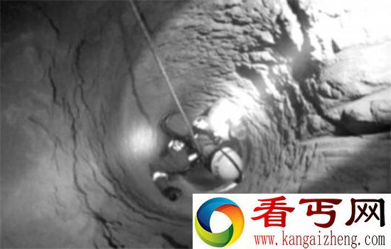 女尸口中塞玉屁股藏珠 盗墓贼香艳盗墓
