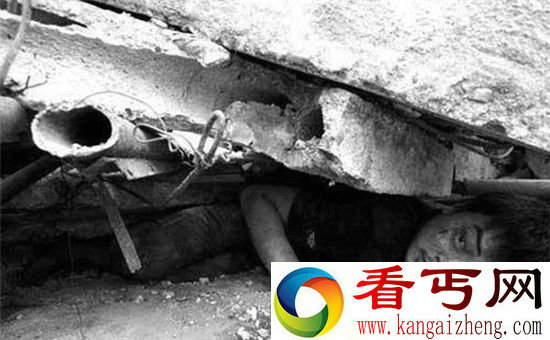 汶川地震灵异事件DV真实记录 营救画面惊现蓝色半张脸只是开端?