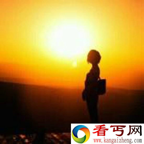 澳大利亚上空发布橙色闪光原因竟是陨石坠落所致!