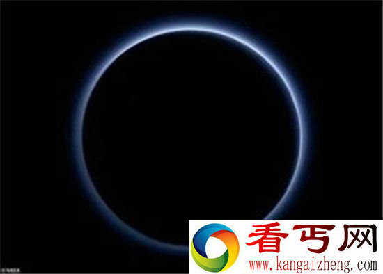 冥王星轨道虫洞周围惊现诡异咬痕 小外星人的齿印?