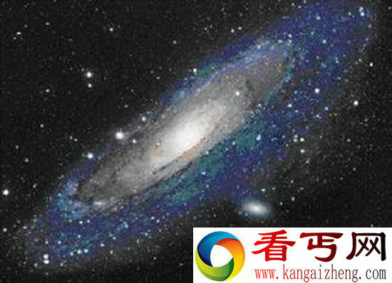 科学家发现最远星系团竟有111亿光年!