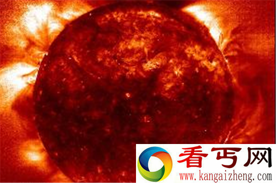平行宇宙惊现红超巨星 罕见不规则行星