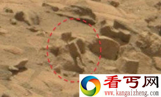 火星惊现背书包的小外星人？简直就是个笑话