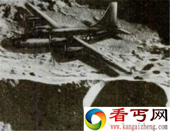 月球背面惊现二战飞机 竟是火星人偷来的?