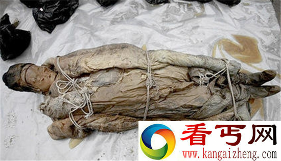 最神秘三具清朝古尸 尸身不腐与活人一样?