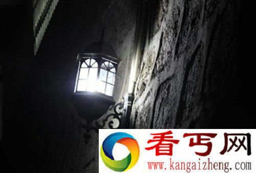 霍普金斯维尔的恶鬼