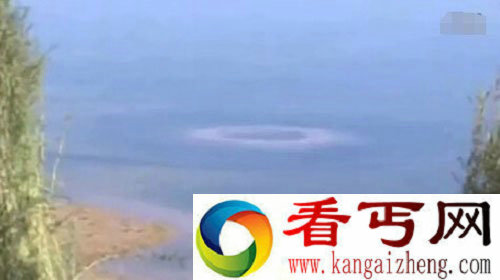 水中洞穴