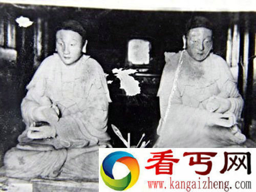 清代两姐妹