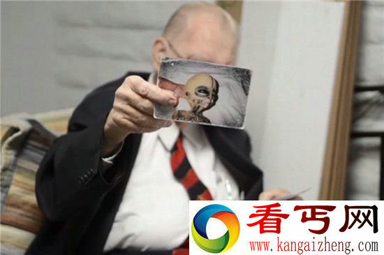 加拿大国防部长地球上有80种外星人存在