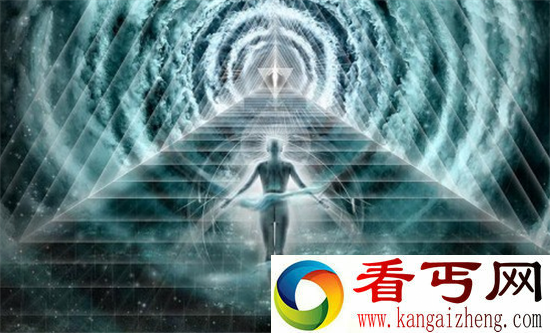 地球上方惊现“时空之门” 外星人或将现身？