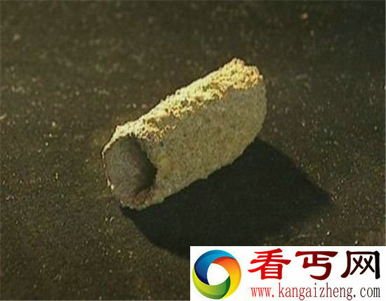 远古人类竟造出铁管 疑似获得外星人帮助