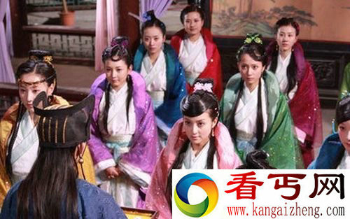 明代宫女选妃场景