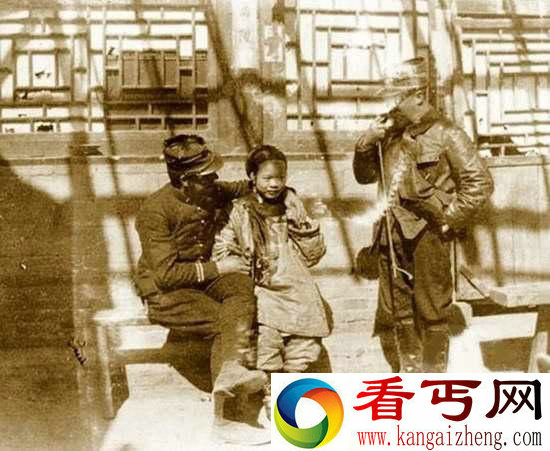 老照片八国联军绝密照片 残忍凌辱中国女性
