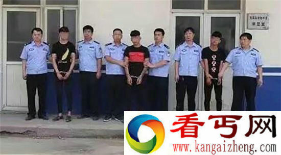 三少年持刀杀的哥 竟只为了15元