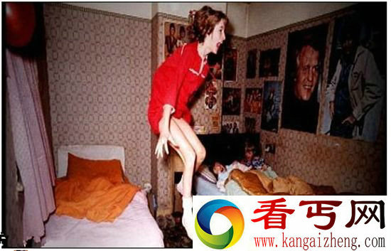 英国少女遭鬼魂附体 发出怪声并身体悬浮