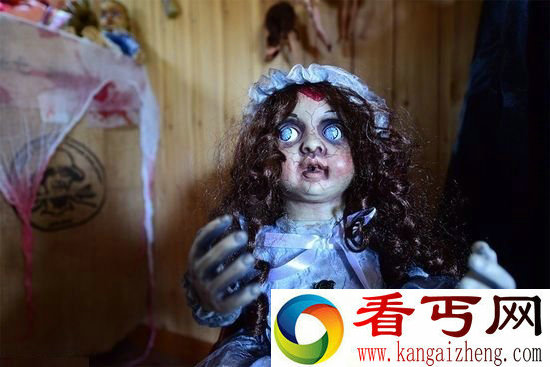 万圣节诡秘之地 1000多个恐怖玩偶居住的惊悚房屋