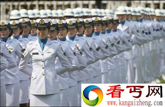 印尼女孩想当兵 竟要先接受男医生的两指检查