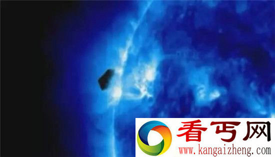 NASA直播宇航员与外星人飞船擦身而过!