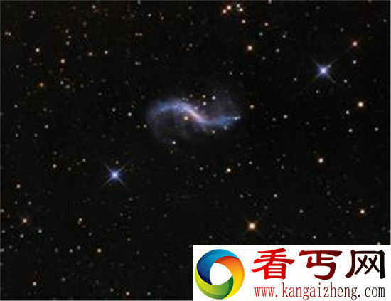 NASA拍到最大螺旋星系是银河系3万倍！