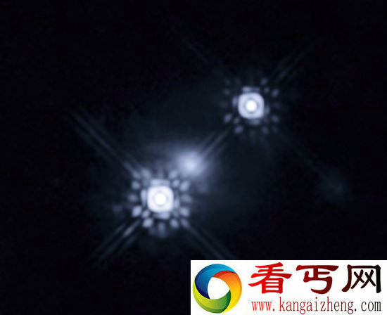 哈勃望远镜观察到185亿光年外遥远黑洞尘埃盘