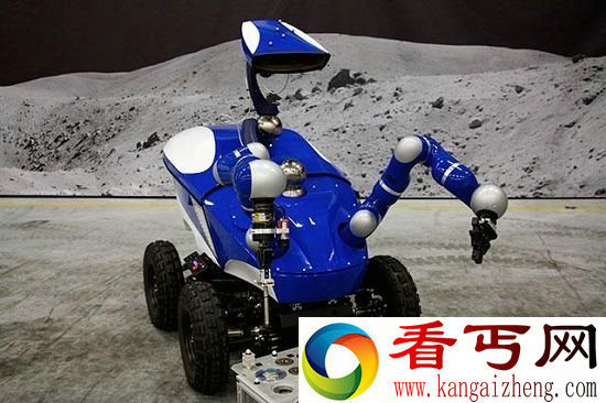 科学家发明外星机器人 可遥控施工