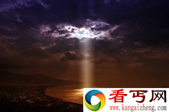 第二个地球史前人类遭遇外星人 为生存展开旷世大战