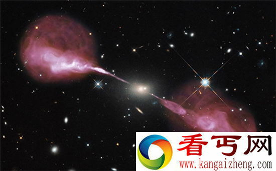 宇宙十大最不可思议天体 射电星系闪瞎双眼