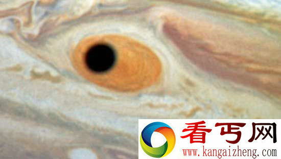 哈勃望远镜公布罕见太阳系行星照片 木星与土星