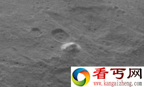 NASA黎明号探索谷神星 1470千米远拍摄金字塔