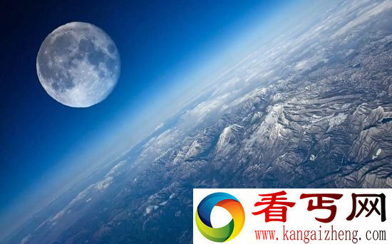 中秋节上演罕见天文奇观 超级月亮撞上天狗食月