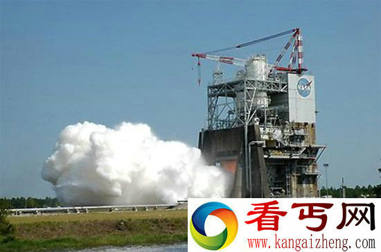美国最强火箭引擎试车成功 未来可用于登陆火星