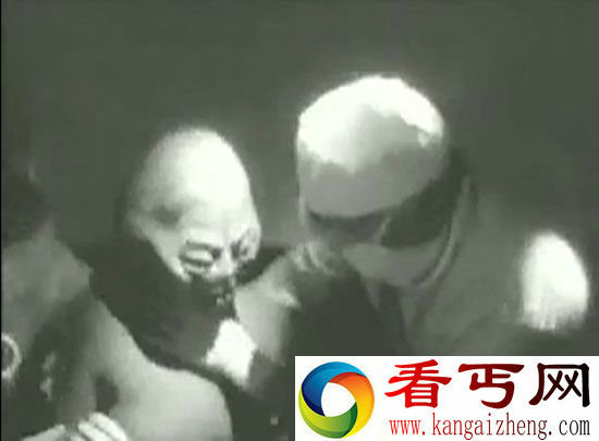第二个地球逃离51区遭遇外星人偷袭 身负重伤