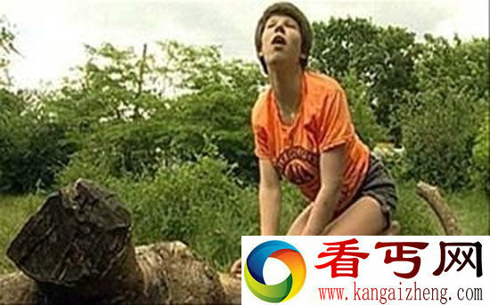 全球十大兽孩震惊世界 吃百兽奶已不是人