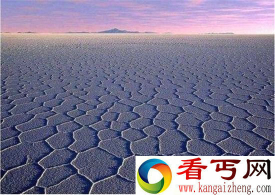 世界上10大神秘奇特的自然地貌景观 大盘点!