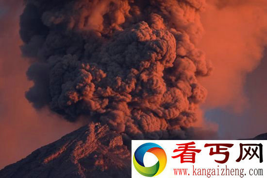 印尼塞梅鲁火山