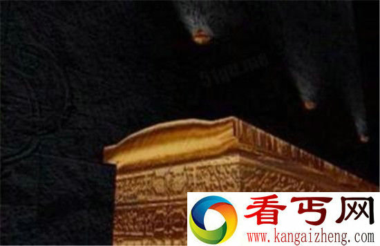 秦始皇陵十大惊天谜团龙袍干尸竟是冒牌货?