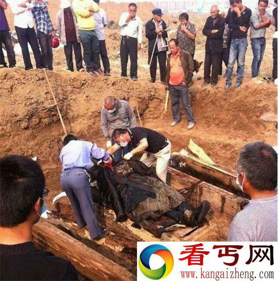 三百年千年女尸复活 人类将被女尸灭绝