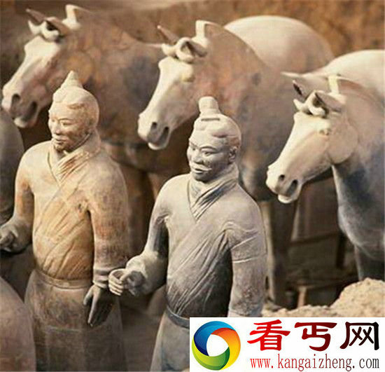 !秦陵兵马俑为何都不戴头盔