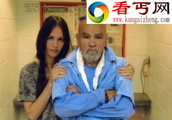 美国最危险的杀手，查尔斯·曼森(曼森家族首领)