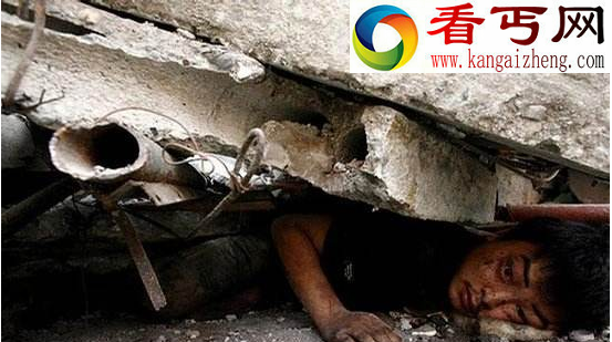 汶川地震灵异事件震惊国人,MP3自动放20分钟哀乐