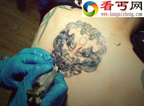 实拍女人阴部纹身全过程，女生阴部纹身图案大全（大尺度慎点）
