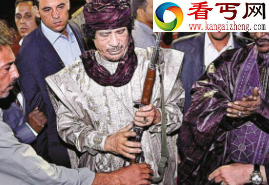 卡扎菲怎么死的，卡扎菲的遗言